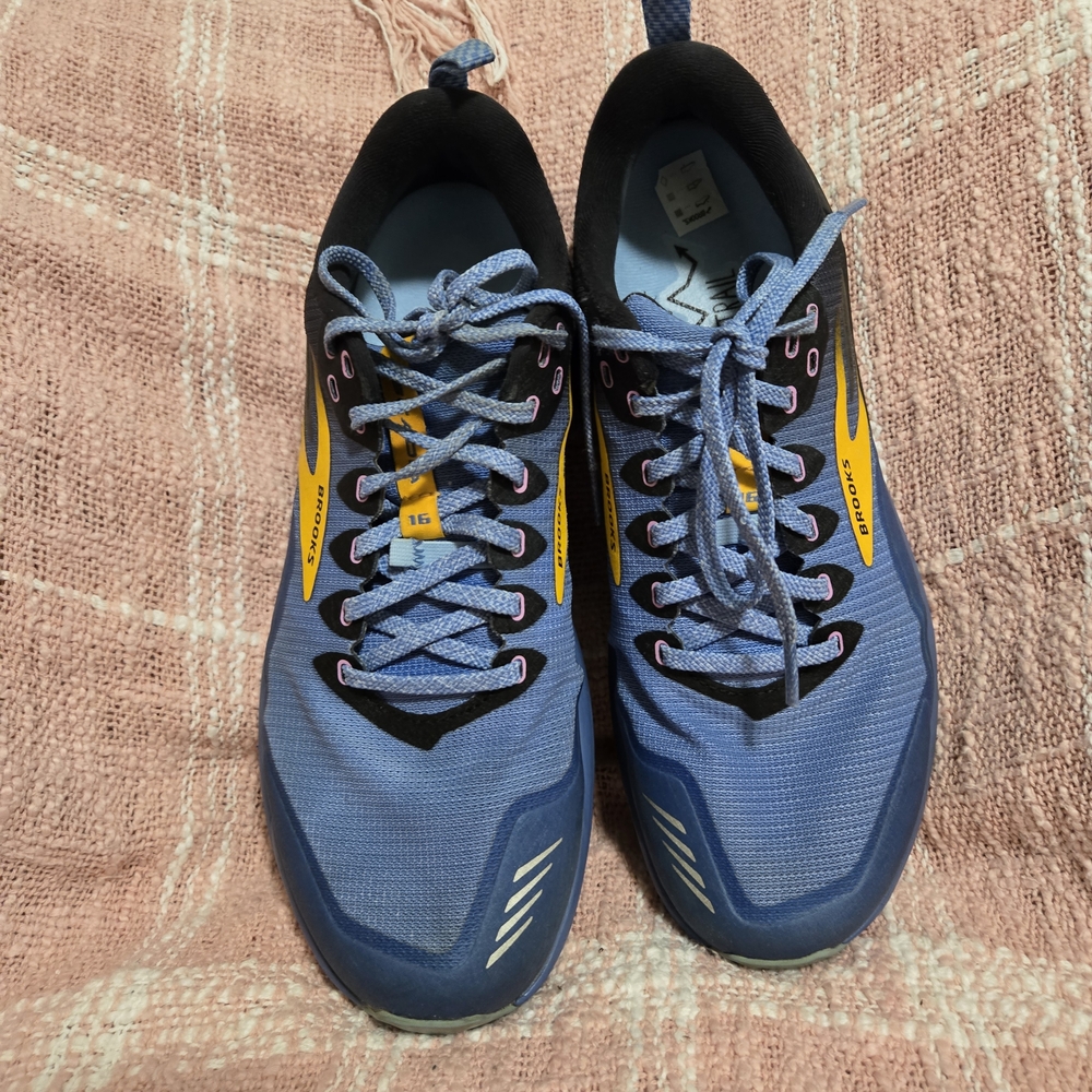 Size 10.5 - Brooks Cascadia 16 Low Blue Womens - Picture 4 of 8